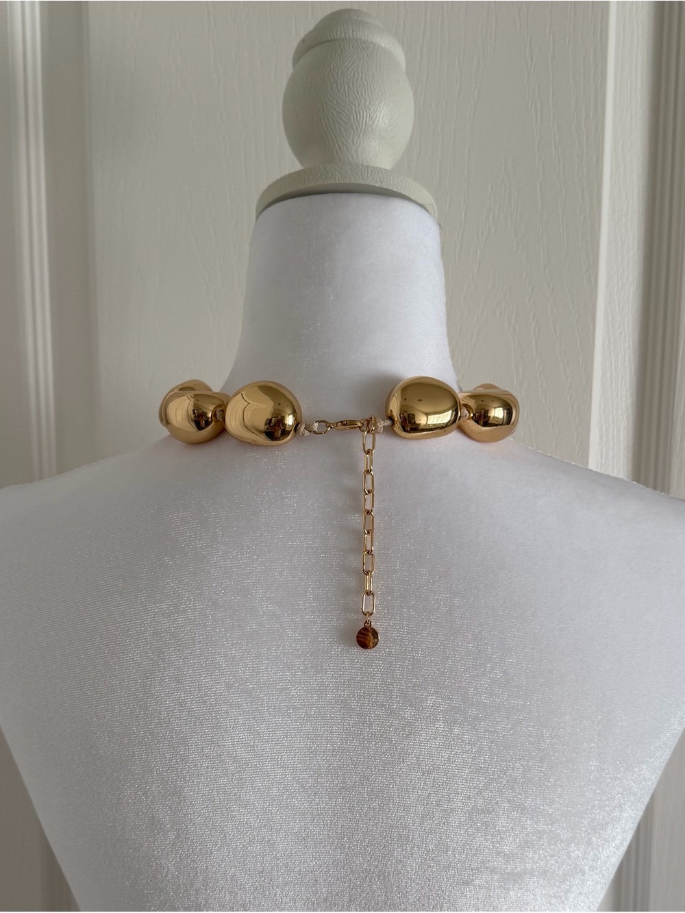 Gold-tone Chunky Pebble Necklace - Women Jewelry - Picture 4 of 5